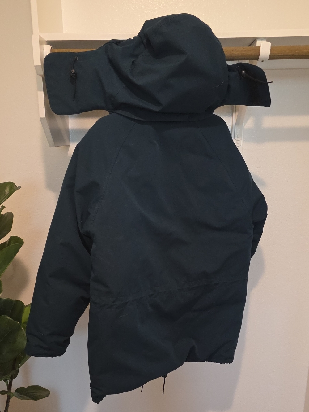 Vintage Eddie Bauer Dark Blue Field Jacket with Hood GOOSE DOWN - Picture 3 of 9